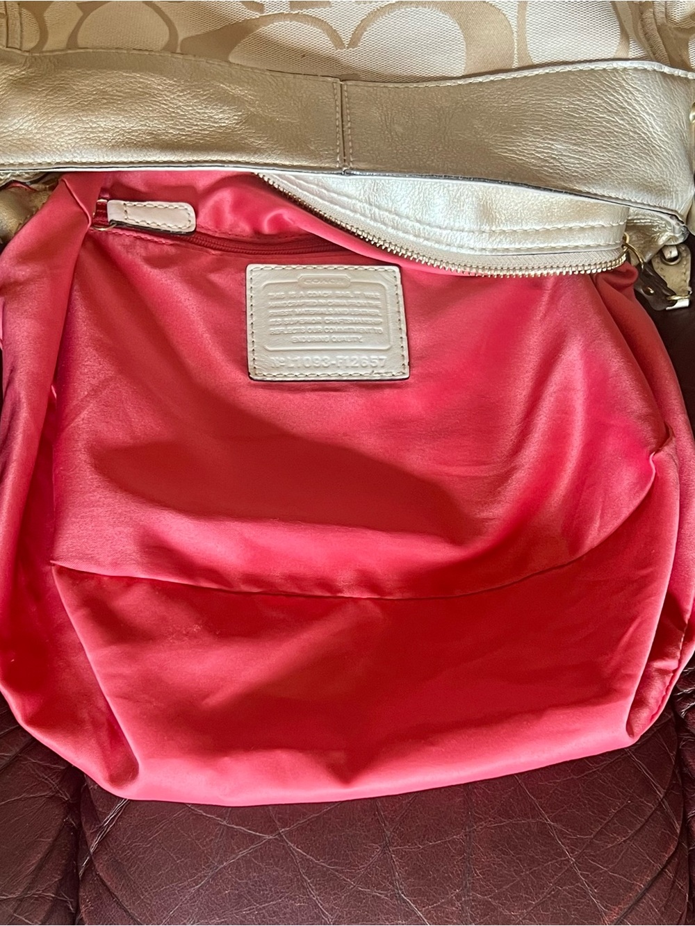 COACH F12657 ZOE HOBO BAG - Picture 11 of 12